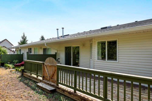 #3-3355 First St, Cumberland, BC 