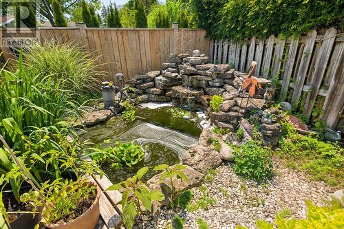 162 Tiffany Street, Cambridge, ON - Outdoor