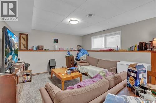 1409 Rothwell Street, Regina, SK - Indoor