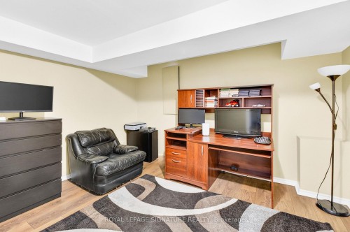 566 Huntington Ridge Drive, Mississauga, ON - Indoor