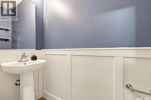 158 3220 11Th Street W, Saskatoon, SK - Indoor Photo Showing Bathroom