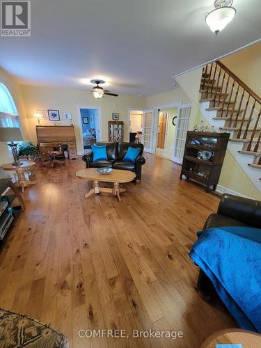 137 St George Street, St. Thomas, ON - Indoor