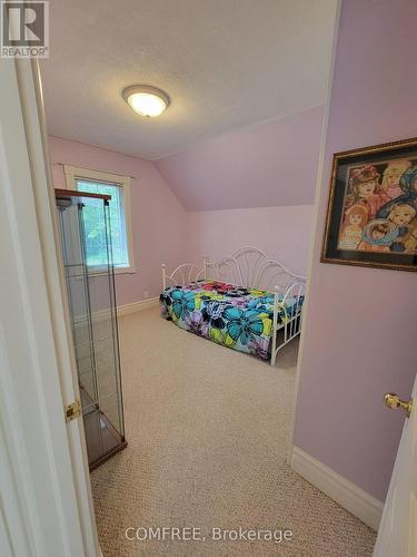 137 St George Street, St. Thomas, ON - Indoor Photo Showing Bedroom