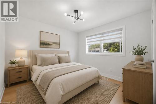 2599 Lundene Road, Mississauga, ON - Indoor Photo Showing Bedroom