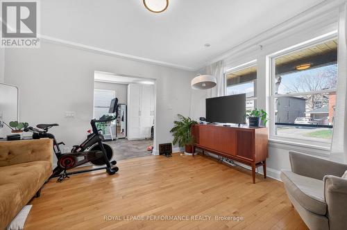 324 Duncairn Avenue, Ottawa, ON - Indoor Photo Showing Gym Room
