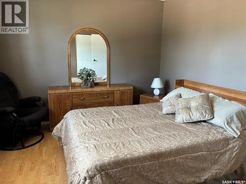 8 Hahn Crescent, Kindersley, SK - Indoor Photo Showing Bedroom