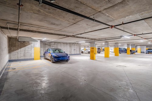 Parking - 814-2151 Rue Léger, Montréal (Lasalle), QC - Indoor Photo Showing Garage