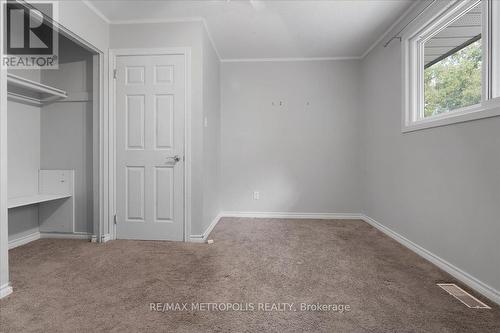 Main - 23 Silver Aspen Crescent, Kitchener, ON - Indoor Photo Showing Other Room