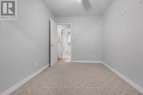 Main - 23 Silver Aspen Crescent, Kitchener, ON - Indoor Photo Showing Other Room