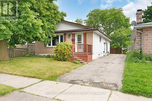 Main - 23 Silver Aspen Crescent, Kitchener, ON - Outdoor