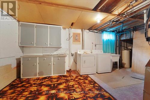 Main - 23 Silver Aspen Crescent, Kitchener, ON - Indoor Photo Showing Laundry Room