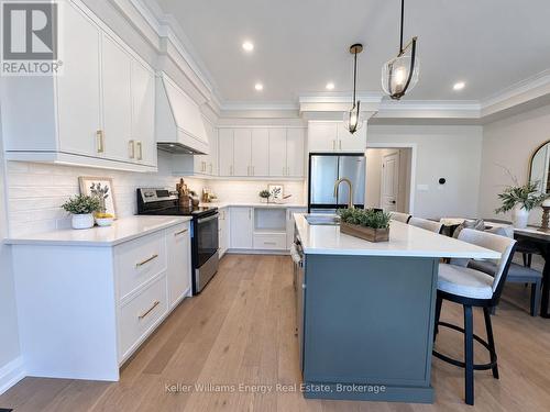 127 Hickory Street N, Whitby (Downtown Whitby), ON 