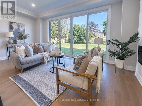 127 Hickory Street N, Whitby (Downtown Whitby), ON 