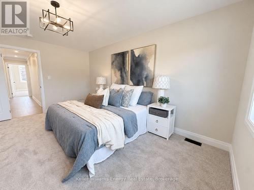 127 Hickory Street N, Whitby (Downtown Whitby), ON 