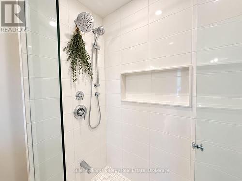 127 Hickory Street N, Whitby (Downtown Whitby), ON 