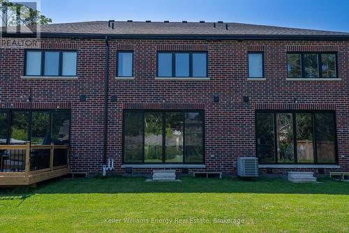 127 Hickory Street N, Whitby (Downtown Whitby), ON 
