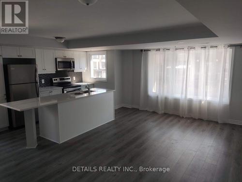 800 KINIW PRIVATE , Ottawa, Ontario K1K 5A3 2