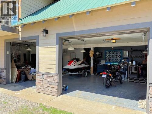 118 Skye Blue Loop, Princeton, BC -  Photo Showing Garage