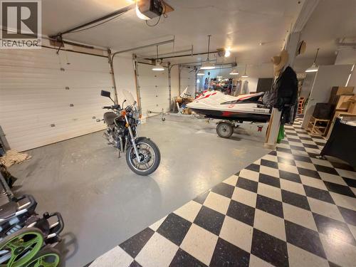 118 Skye Blue Loop, Princeton, BC - Indoor Photo Showing Garage
