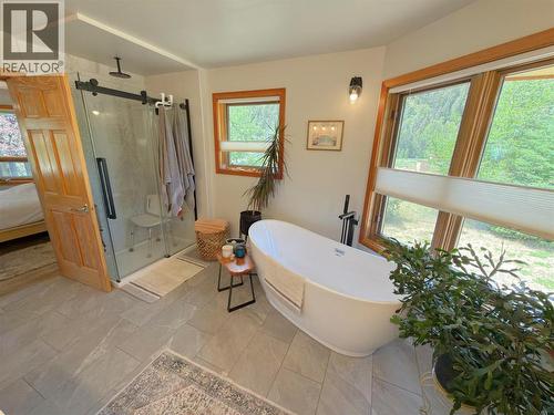 118 Skye Blue Loop, Princeton, BC - Indoor Photo Showing Bathroom
