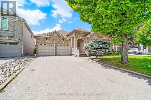 21 MIRA VISTA PLACE  Vaughan, ON L4H 1K9