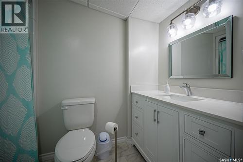 117 Good Spirit Crescent, Yorkton, SK - Indoor Photo Showing Bathroom