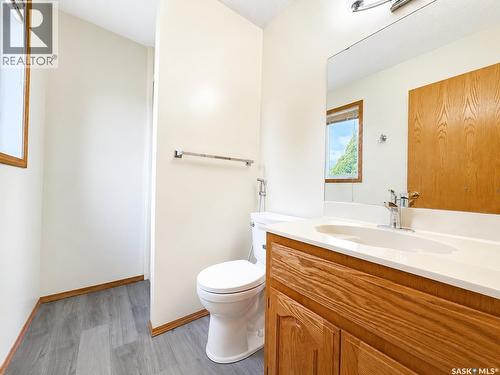 5503 Ballantine Court, Regina, SK - Indoor Photo Showing Bathroom