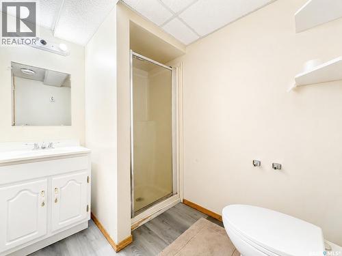 5503 Ballantine Court, Regina, SK - Indoor Photo Showing Bathroom