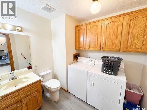 5503 Ballantine Court, Regina, SK - Indoor Photo Showing Other Room