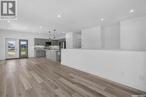 801 Kerr Cove, Prince Albert, SK - Indoor Photo Showing Kitchen