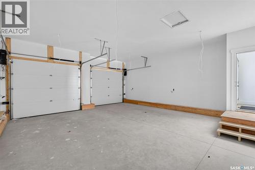 801 Kerr Cove, Prince Albert, SK - Indoor Photo Showing Garage