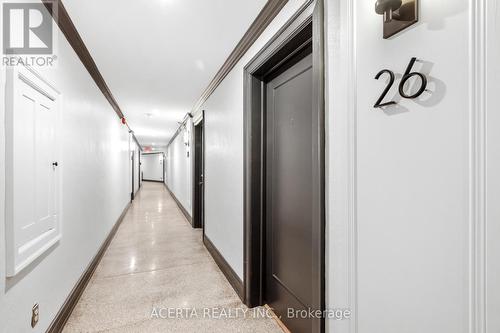 26 - 612 BANK STREET , Ottawa, Ontario K1S 3T6 5