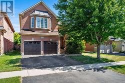 2190 KINGSRIDGE DRIVE Oakville, ON L6M 4Z3
