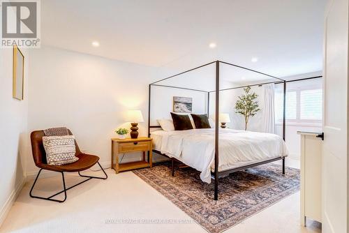 34 Amblecote Place, Hamilton, ON - Indoor Photo Showing Bedroom