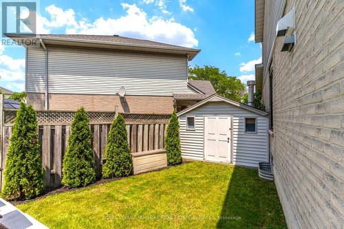 34 Amblecote Place, Hamilton, ON - Outdoor With Exterior