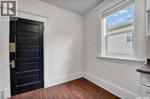 736 7Th Avenue N, Saskatoon, SK - Indoor Photo Showing Other Room