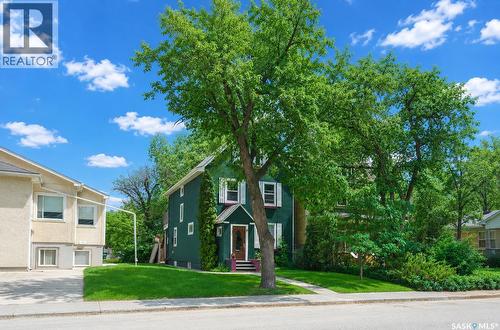 736 7Th Avenue N, Saskatoon, SK - Outdoor