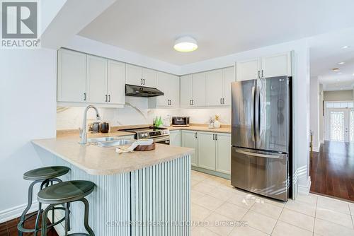 55 Unsworth Crescent, Ajax, ON - Indoor Photo Showing Kitchen With Double Sink With Upgraded Kitchen