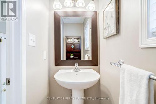 55 Unsworth Crescent, Ajax, ON - Indoor Photo Showing Bathroom