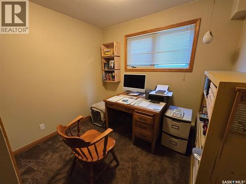 337 Matador Drive, Swift Current, SK - Indoor Photo Showing Office