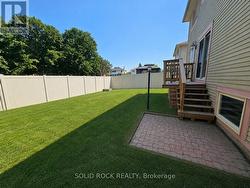 Virtually enhanced, grass needs some love - 