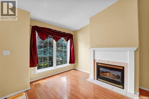 116 835 Heritage Green, Saskatoon, SK - Indoor Photo Showing Living Room With Fireplace