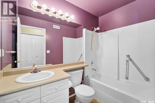 116 835 Heritage Green, Saskatoon, SK - Indoor Photo Showing Bathroom