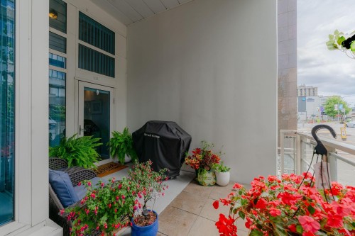 #103-38 Front St, Nanaimo, BC - Outdoor