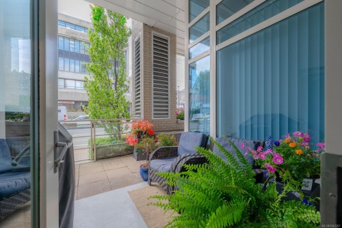 #103-38 Front St, Nanaimo, BC - Outdoor