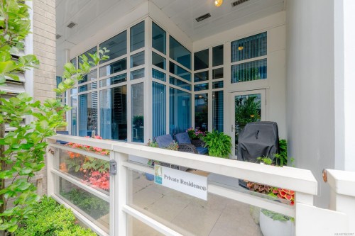 #103-38 Front St, Nanaimo, BC - 