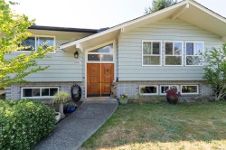 2454 Seine Rd Duncan, BC V9L 4H9