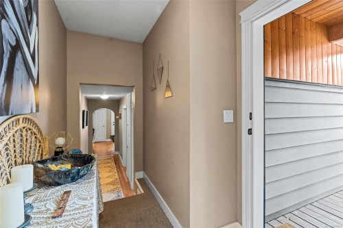 355 Beech Ave, Duncan, BC 