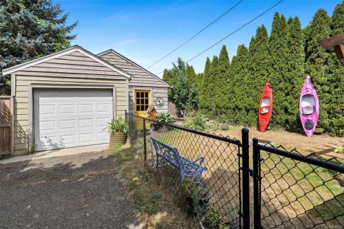 355 Beech Ave, Duncan, BC 