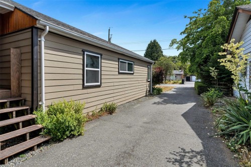 355 Beech Ave, Duncan, BC 